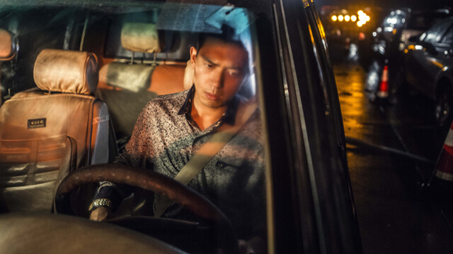  投资__BASE64_6LS16YeR5bGe__：如何识别假金条与假币？